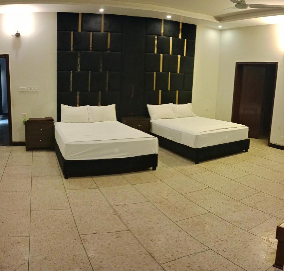 Hayat Grand Guest House Исламабад Экстерьер фото